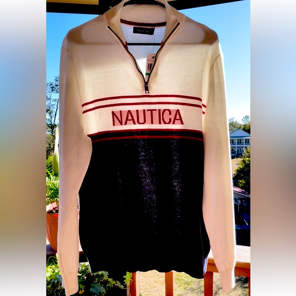 Nautica Cream and Blue Half-Zip Men’s Sweater
Size L